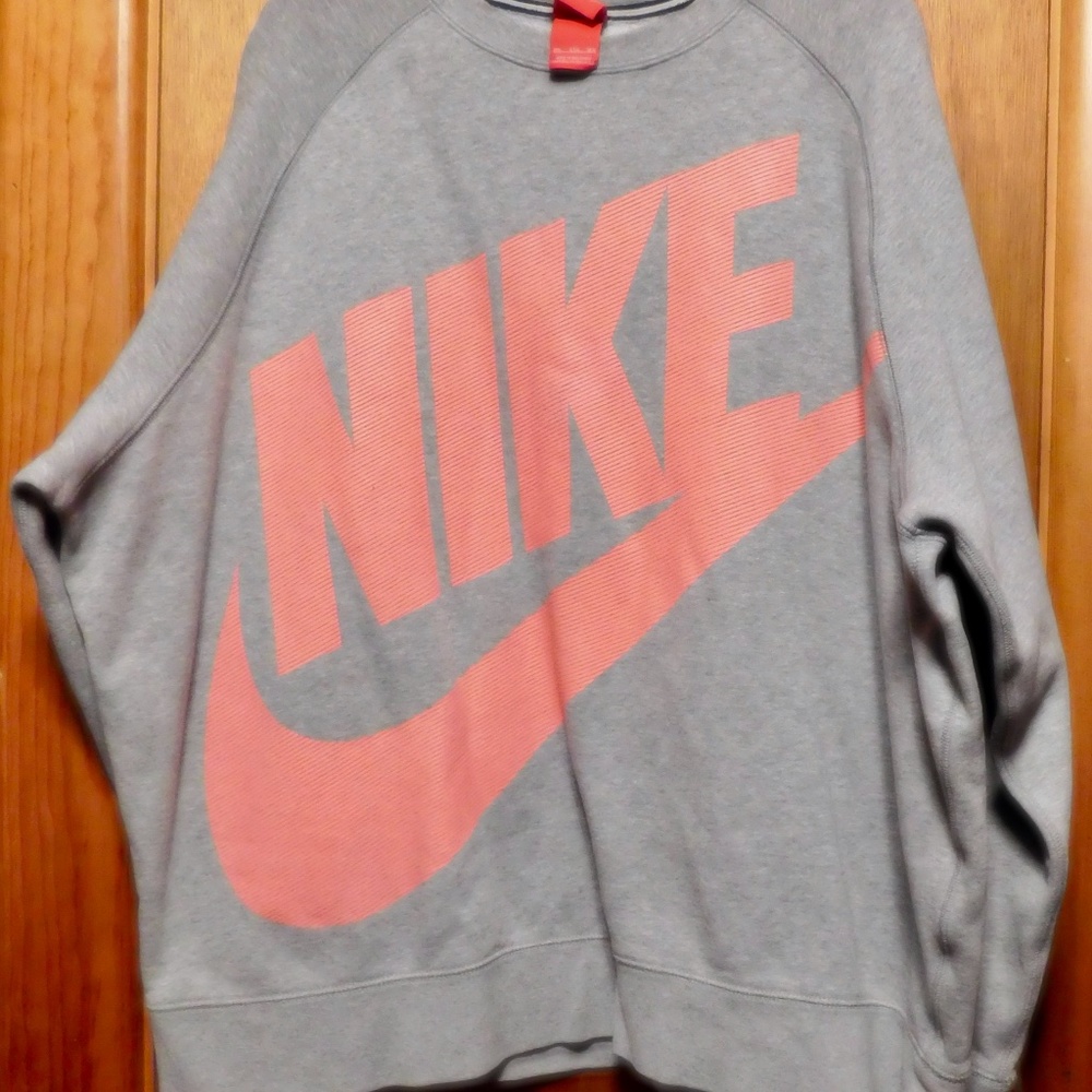NIKE 3XL SWEATSHIRT